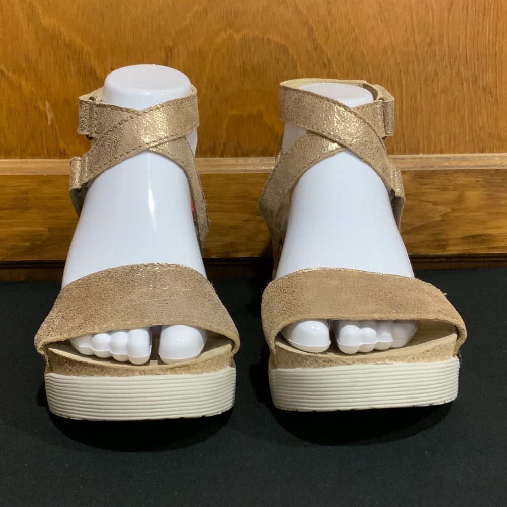 Fly London Convertible Strap Sandals - NWOT